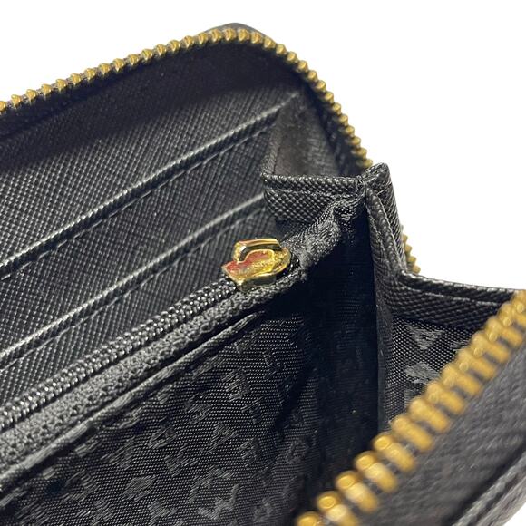 ✨ Kate Spade New York Black Glitter Stripe Zip-Around Wallet ✨ - Picture 4 of 8